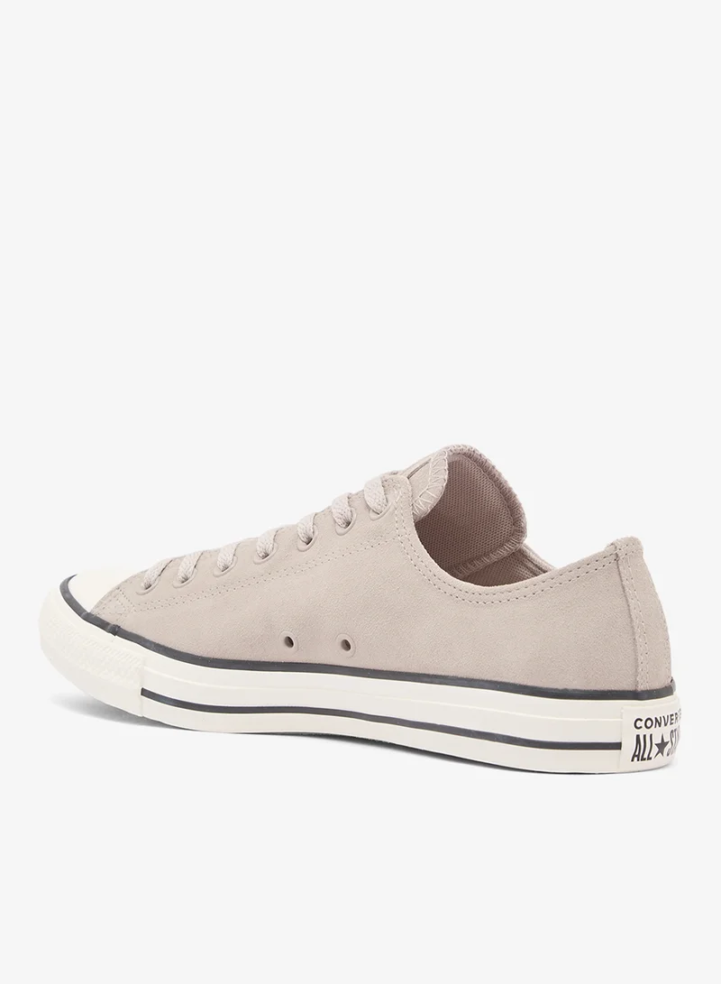 كونفرس حذاء تشاك تايلور اول ستار